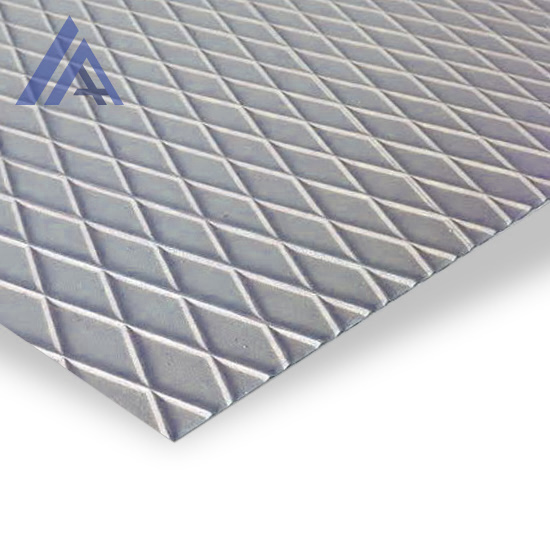 Лист рифленый 10х1500х6000 ромб