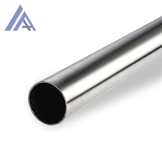 Трубы нержавеющие электросварные ЭСВ 104х2 EN 10357 EN 10357, длина 6 м, марка AISI 304 (08Х18Н10)